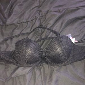 34B Fruit of the Loom Bra